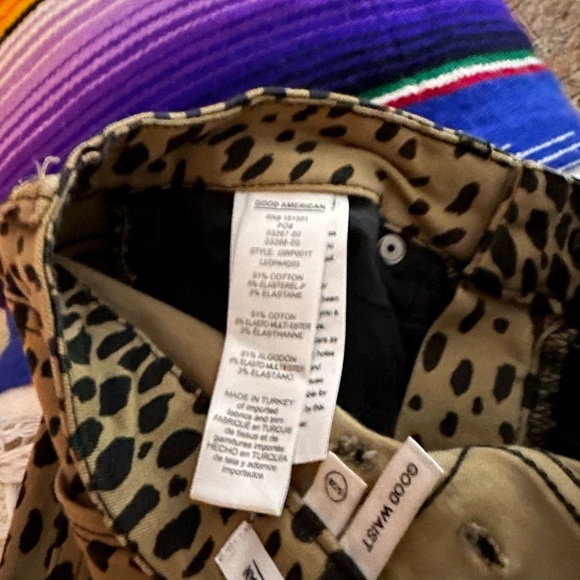 GOOD AMERICAN | mint condition leopard print high rise skinny jeans - Picture 3 of 5